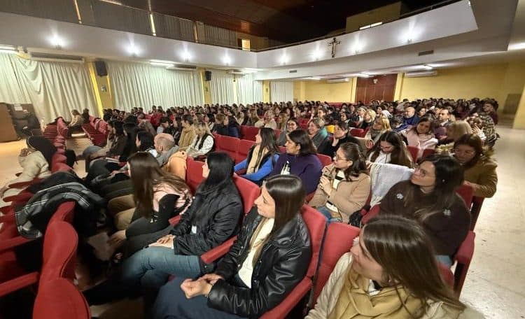 En Concordia se desarrolló el Encuentro Diocesano de Pastoral Educativa - imagen de origen