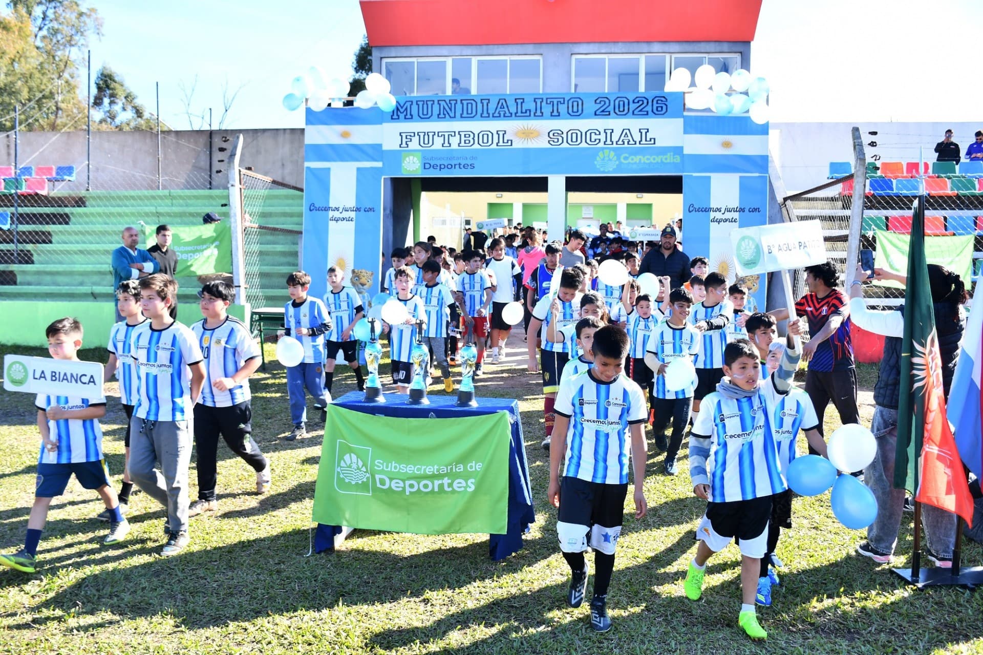 El Mundialito de Fútbol Social 2026 puso primera con la participación de 500 niños de Concordia - 7PAGINAS - imagen de origen