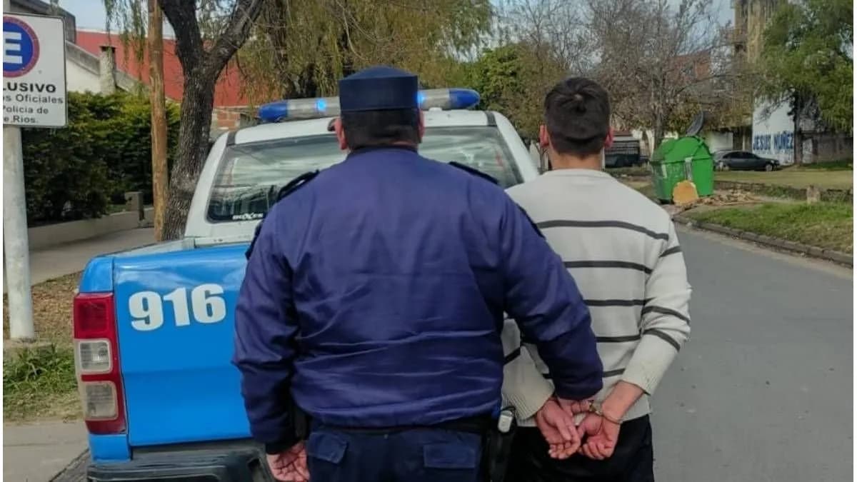 Paraná: detenido tras amenazar a un empleado de comercio con una cuchilla de carnicero - imagen de origen