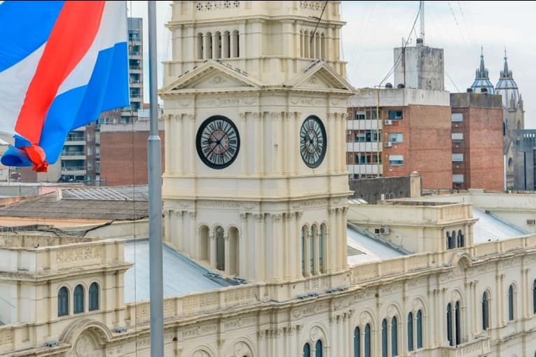 Entre Ríos logró la máxima calificación en transparencia fiscal y se posicionó entre las tres mejores provincias del país - imagen de origen
