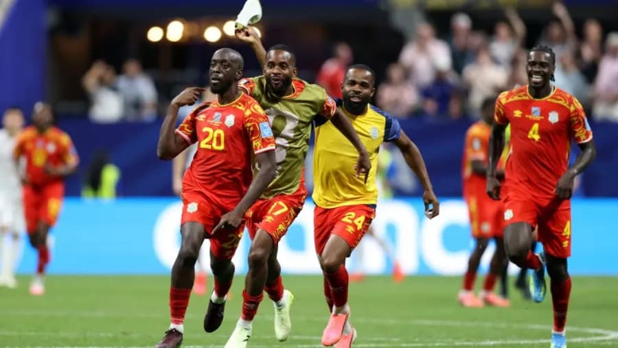 Congo le dio vuelta el partido a Uzbekistán y sigue en carrera | Análisis - imagen de origen
