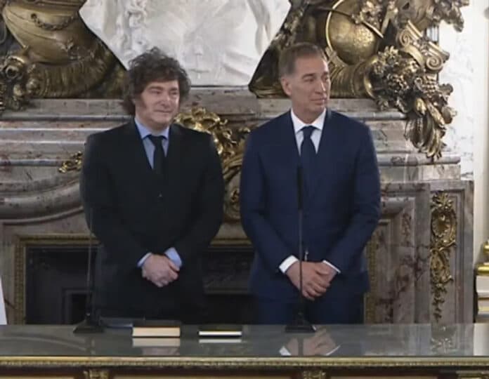 Frigerio acompañó la jura de Diego Santilli en la Casa Rosada - imagen de origen