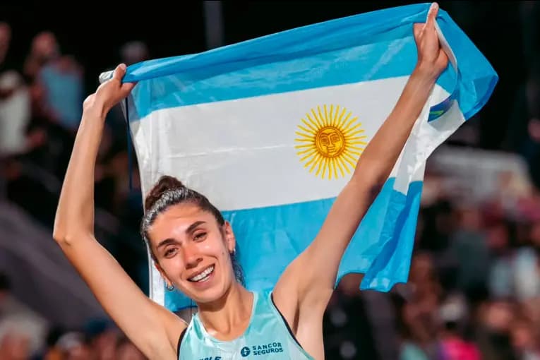 Primer oro argentino en atletismo: Micaela Levaggi ganó los 1500 metros en Santa Fe - imagen de origen