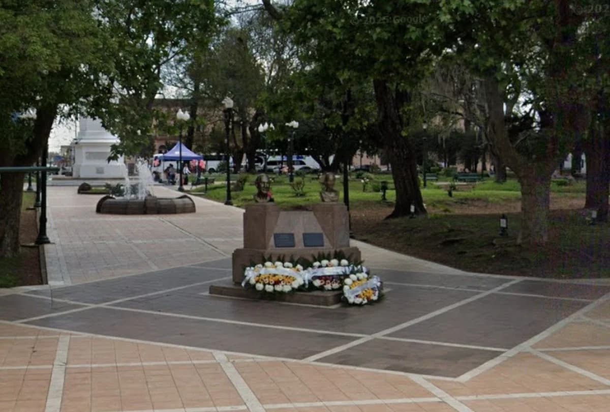 La CGT Regional Concepción del Uruguay adhiere al homenaje por el 52° aniversario del fallecimiento de Juan Domingo Perón - imagen de origen