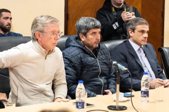 Dirigentes peronistas y gremiales crearon una mesa por la crisis de la Granja Tres Arroyos - imagen de origen