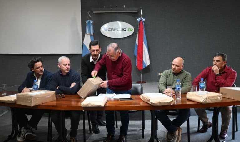 La CAFESG realizó la apertura de sobres para dos obras en Concordia y San José - imagen de origen