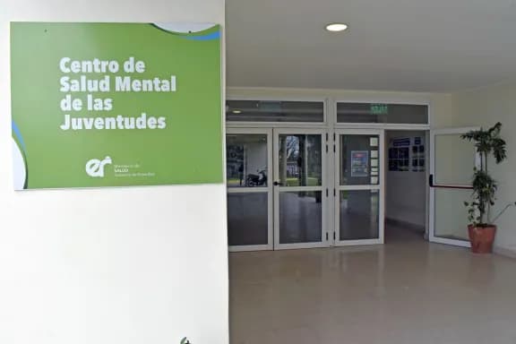 Inauguran muestra sobre salud mental con producciones artísticas de jóvenes - imagen de origen