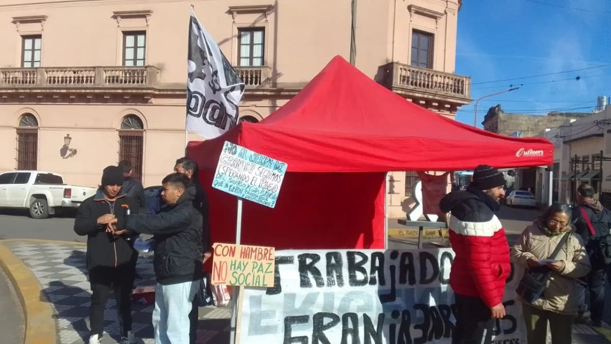 Trabajadores de Granja Tres Arroyos realizarán una volanteada para visibilizar el conflicto - imagen de origen