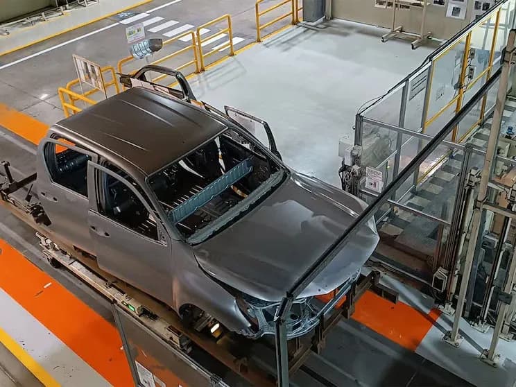La industria automotriz no repunta: cayeron la producción y las exportaciones en el primer semestre - imagen de origen