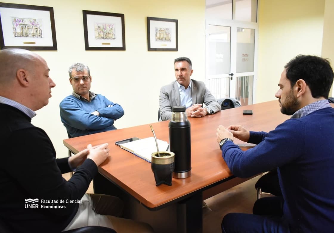 El Cpceer y la UNER lanzan una propuesta de posgrado para contadores - Dos Florines - imagen de origen