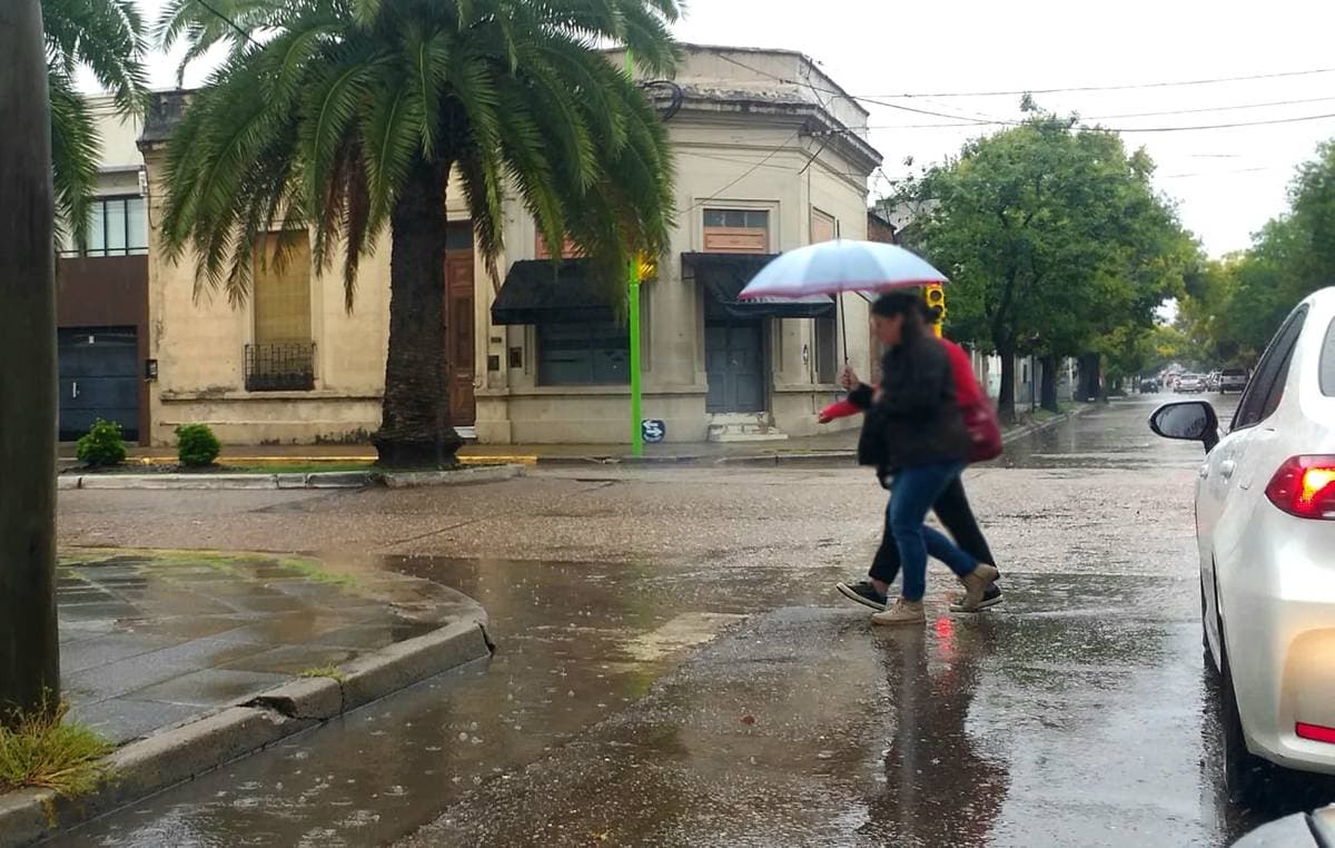 Anuncian un jueves frío, húmedo e inestable en la ciudad: ¿Vuelven las lluvias? - imagen de origen