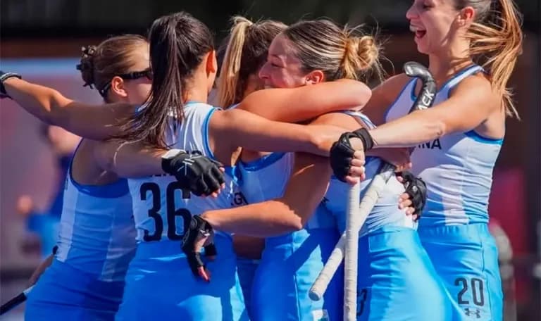 Las Leonas golearon a Chile y se consagraron campeonas suramericanas - imagen de origen