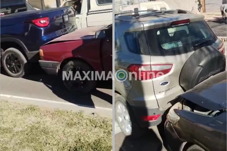 Increíble choque en cadena de cinco vehículos en Boulevard Pedro Jurado - imagen de origen