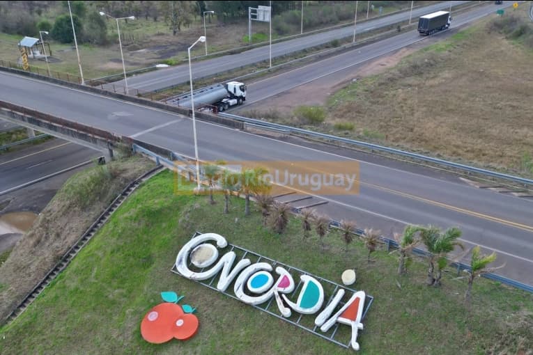 Increíble: la Ruta 14 sería la primera del país habilitada para vehículos sin conductor - imagen de origen
