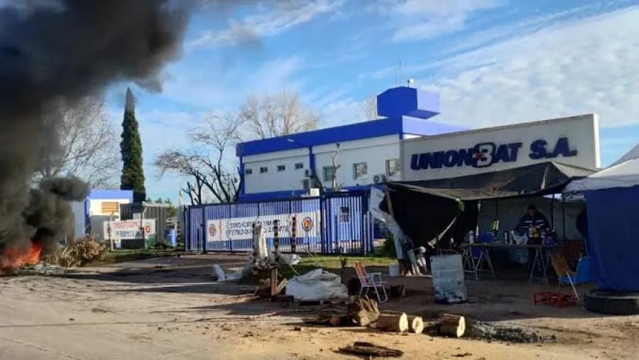 Trabajo dictó la conciliación obligatoria y hoy se realiza la primera audiencia por Unión Bat | Análisis - imagen de origen