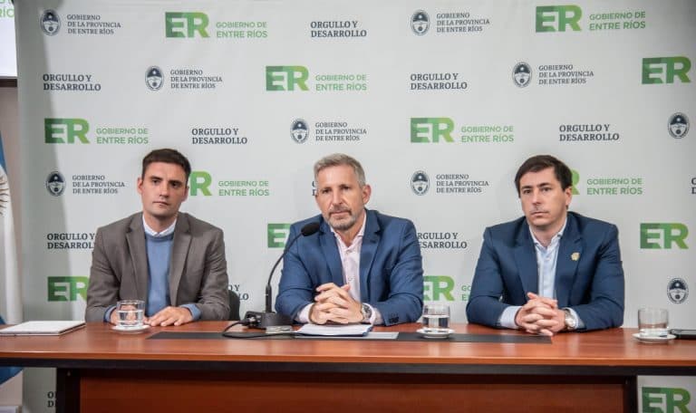 Frigerio anunció un nuevo programa de préstamos y refinanciación de deudas para estatales y jubilados - imagen de origen