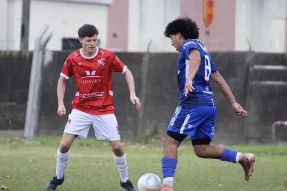Fútbol local: la 13ra. fecha del Apertura de Primera División se jugará el próximo domingo - imagen de origen