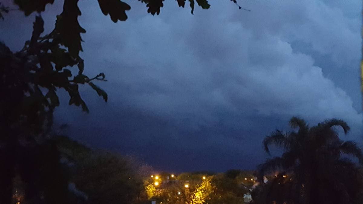 Alerta amarilla y naranja por tormentas en Entre Ríos: advierten por lluvias intensas, granizo y fuertes ráfagas - imagen de origen