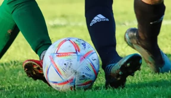 Defensores le restó los primeros puntos a Juventud Unida: igualaron sin goles - imagen de origen