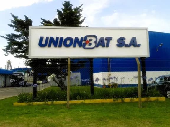 Se dictó conciliación obligatoria y reincorporan a los 100 despedidos de Unionbat - imagen de origen
