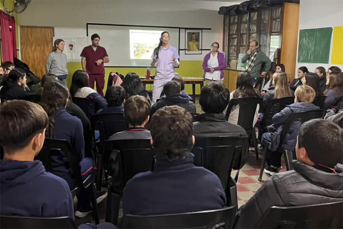 Impulsan asesorías de salud integral para adolescentes en escuelas entrerrianas - imagen de origen