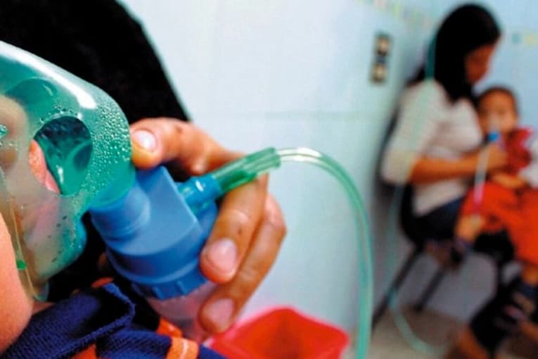 Advierten un aumento de consultas pediátricas por enfermedades respiratorias - imagen de origen