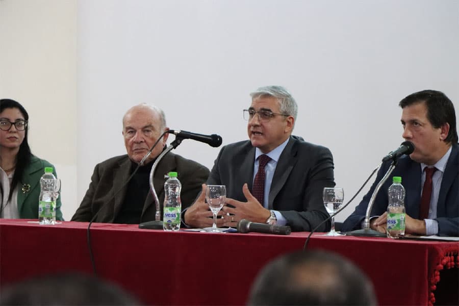 El STJ participó del V Encuentro Regional de Litigación del Litoral y del acto por el 30° aniversario de la Facultad de Ciencias Jurídicas y Sociales de la UCU - imagen de origen