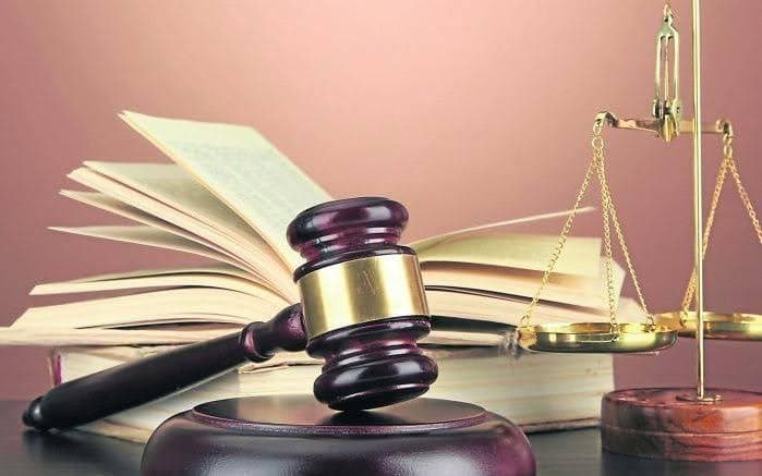 Sólida resolución rechazó casi todos los planteos defensivos y remitió a juicio la causa de Contratos Truchos - imagen de origen