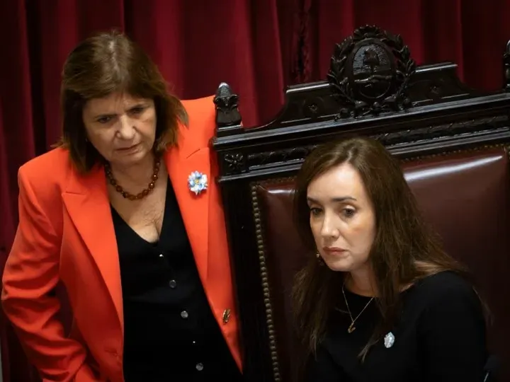 El oficialismo busca destrabar la presión política y apura la presencia de Manuel Adorni en el Senado - imagen de origen