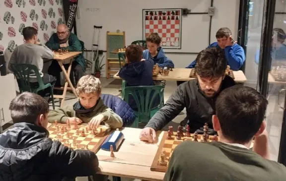Conocé los resultados del Torneo Amateur y la nueva cita de ajedrez en la Academia - imagen de origen