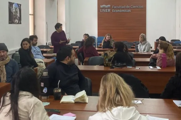 Diseña Paraná realizó el primer encuentro de Núcleos de su edición 2026 - imagen de origen