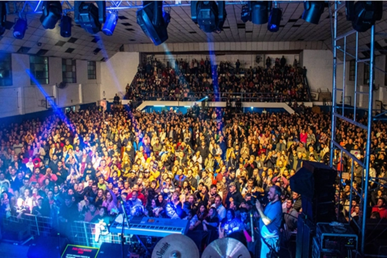 La Fiesta de la Amistad que se celebra en la región dio a conocer la grilla completa de artista - imagen de origen