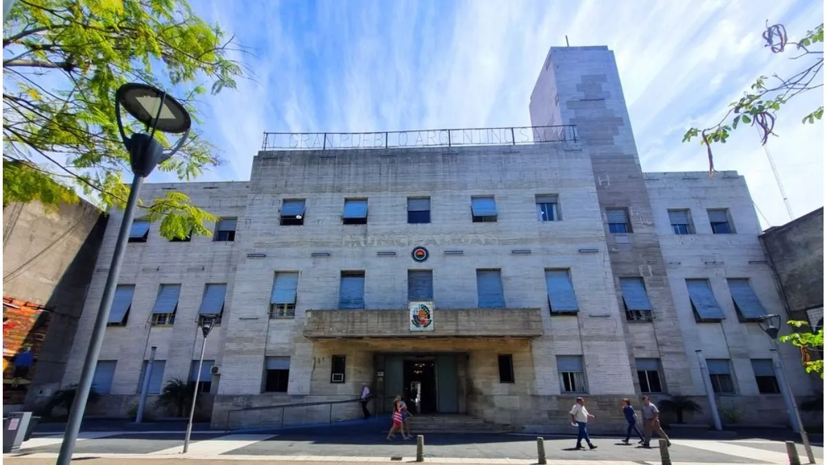 Denuncian el despido de más de 100 trabajadores municipales de Concordia - imagen de origen