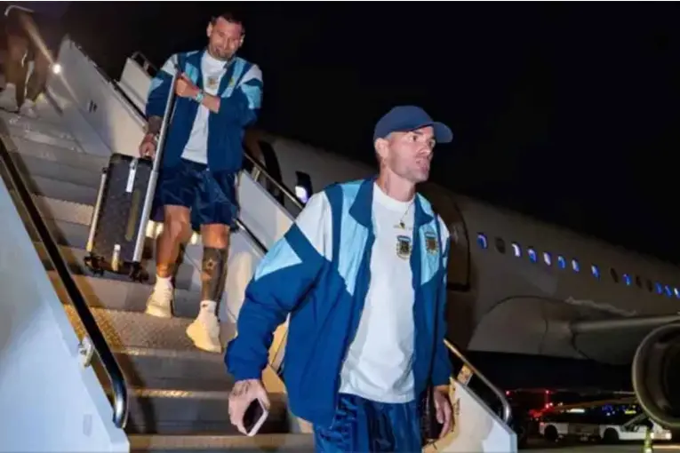 La Selección Argentina ya está en Miami y se prepara para enfrentar a Cabo Verde - imagen de origen