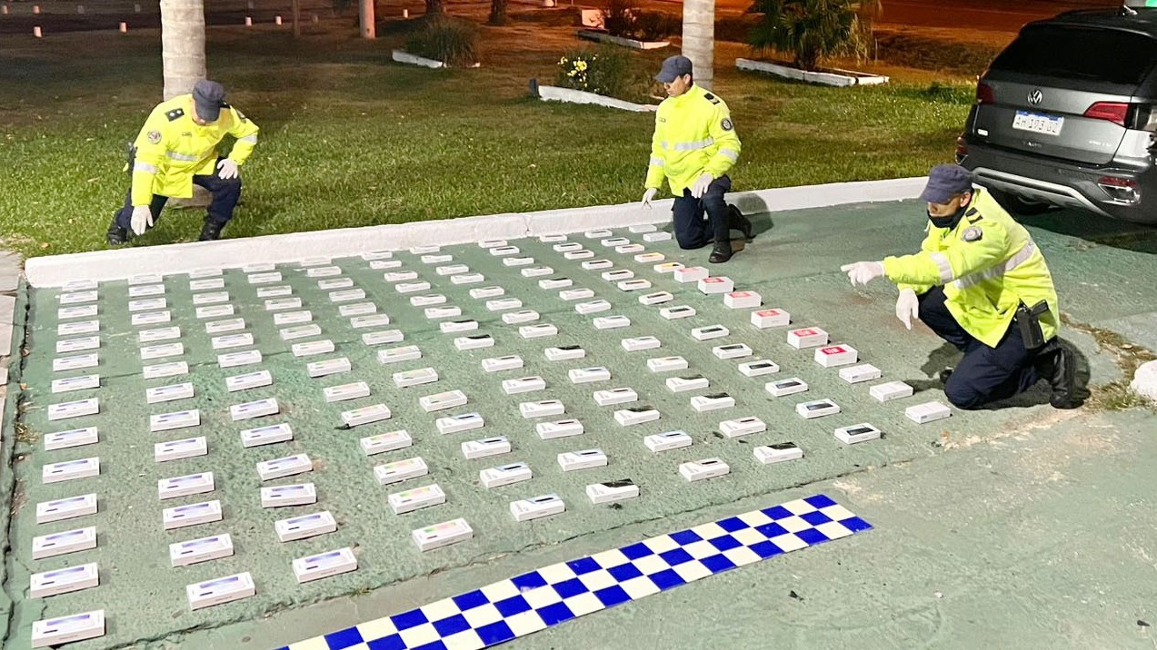 Secuestran 142 celulares en el puesto de control vial de Paso Cerrito - imagen de origen
