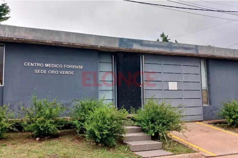 Investigan la identidad de una mujer hallada muerta en el río Uruguay - imagen de origen
