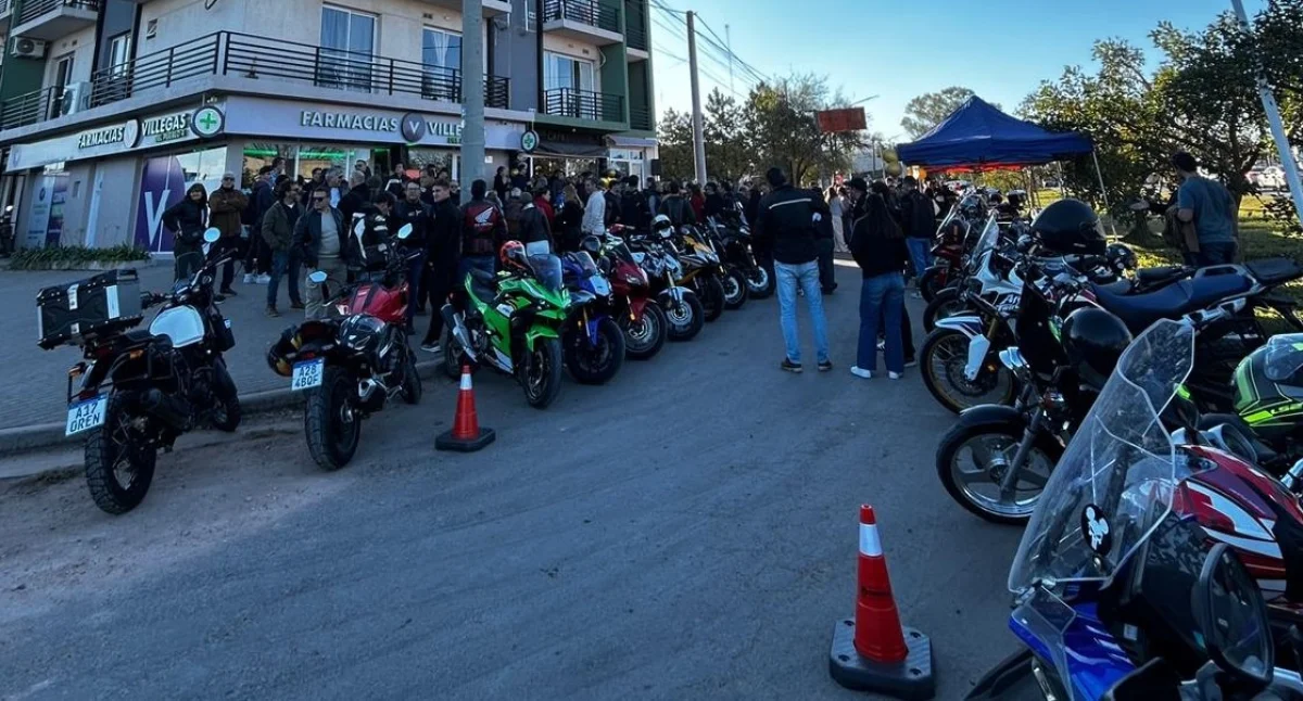 Café Saravia celebró su segundo aniversario con una exitosa exhibición de motos - imagen de origen
