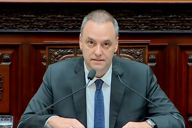 La oposición pidió una sesión para interpelar al Jefe de Gabinete - imagen de origen