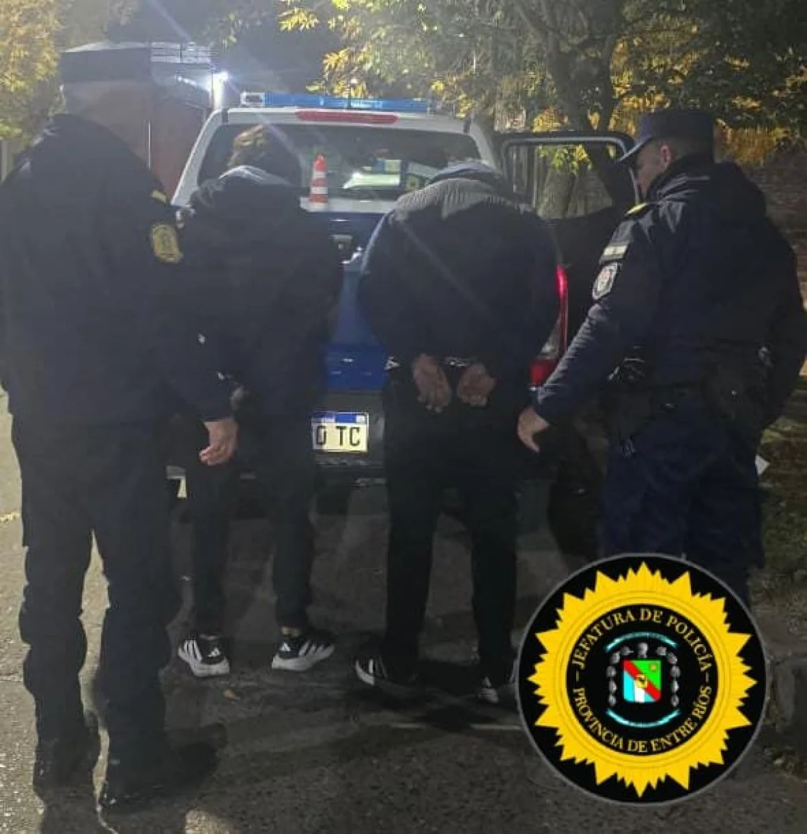 Dictaron prisión preventiva domiciliaria para uno de los menores detenidos por el robo de una moto - imagen de origen