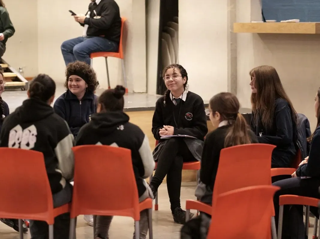 Estudiantes participaron del primer Foro Joven de Gualeguaychú bajo el lema "Pensá la ciudad que querés vivir" - imagen de origen