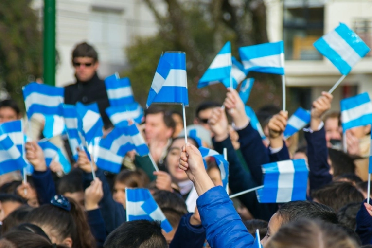 Suspendieron el acto de Promesa de Lealtad a la Bandera y se realizará el próximo lunes - imagen de origen