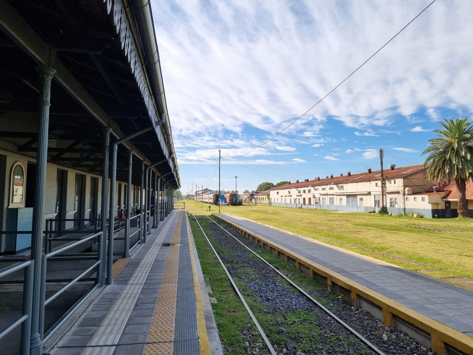 Sigue demorado el regreso del tren Paraná-La Picada - Plaza Web - imagen de origen