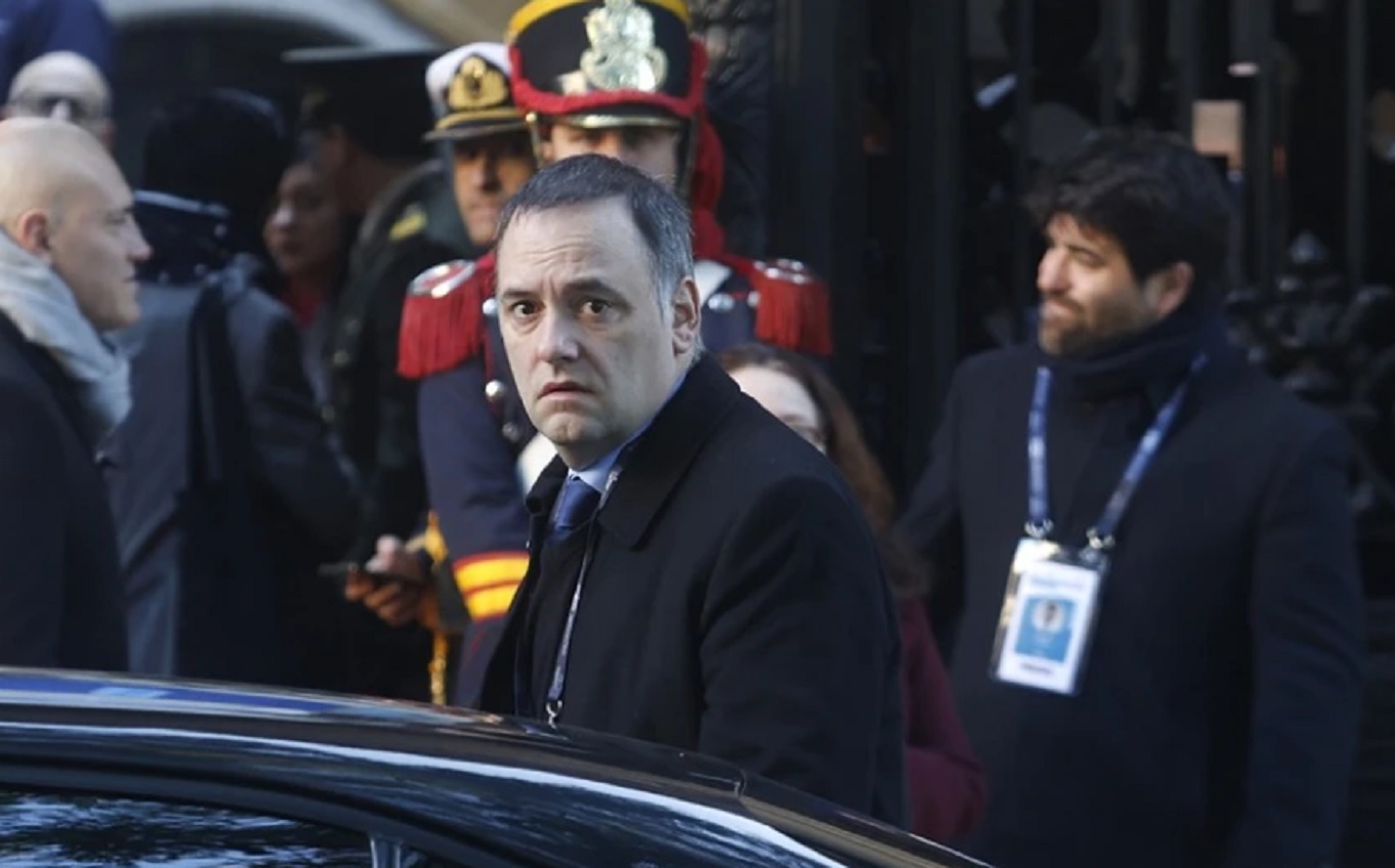 Adorni incluyó en su renuncia una larga lista de delitos que nadie le había atribuido - imagen de origen