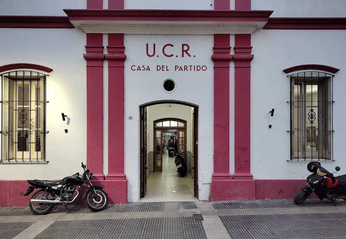 Dudas en la UCR por la suspensión de las PASO - imagen de origen