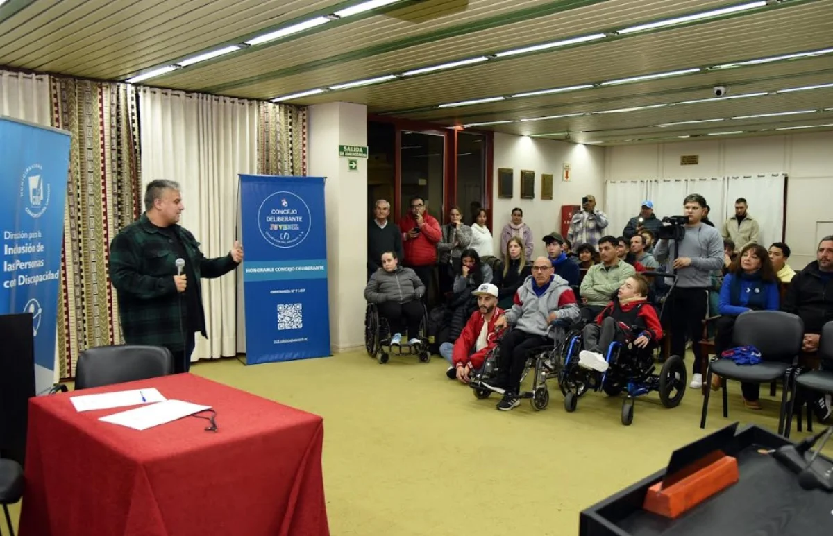 Concepción del Uruguay presentó una innovadora aplicación para promover la accesibilidad - imagen de origen