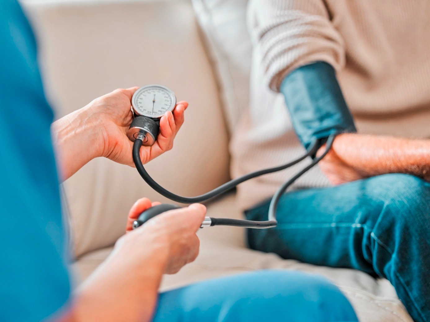 Aumentan las consultas por hipertensión arterial en la ciudad - imagen de origen
