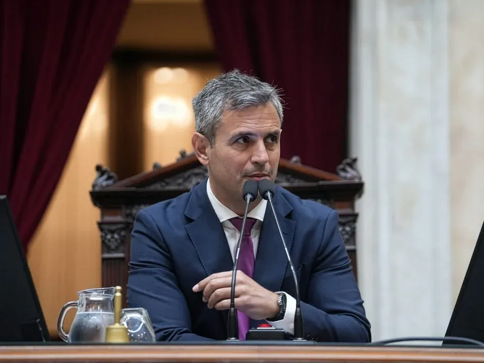 Diputados le dio un respiro al Gobierno, que avanzó con un nuevo ajuste - imagen de origen