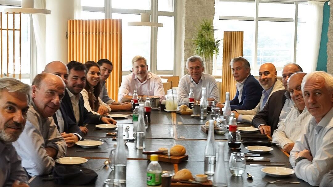 El álbum de Macri con Frigerio - Informe Digital - imagen de origen