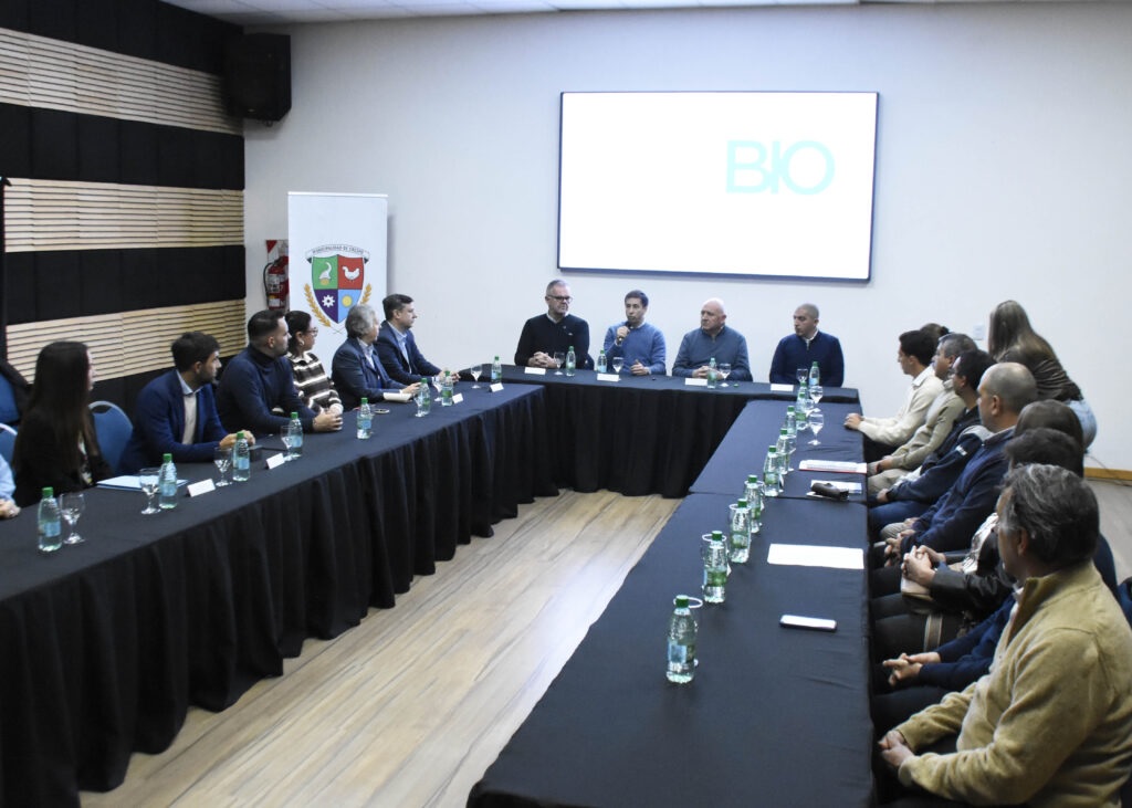 Provincia y Municipio avanzan en proyectos estratégicos para Crespo - imagen de origen