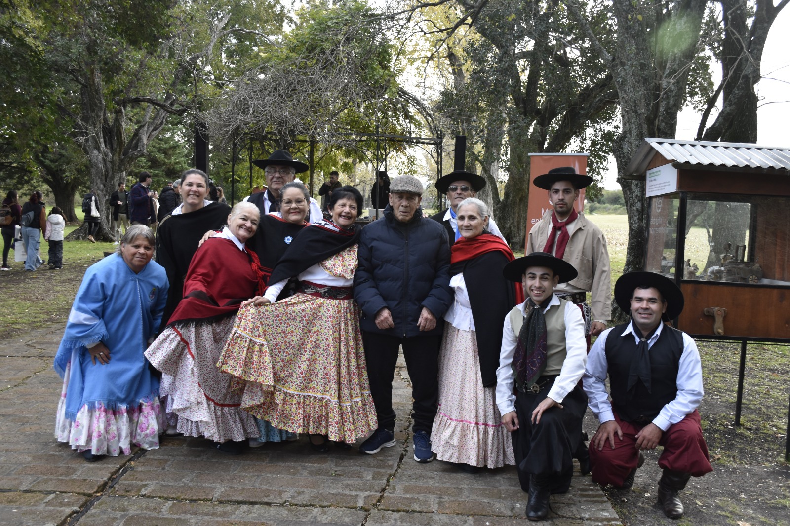 El Palacio San José sumó una jornada cultural para revalorizarse - Informe Digital - imagen de origen